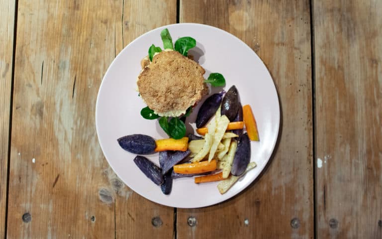 Vegi Burger mit Gemüse Frites